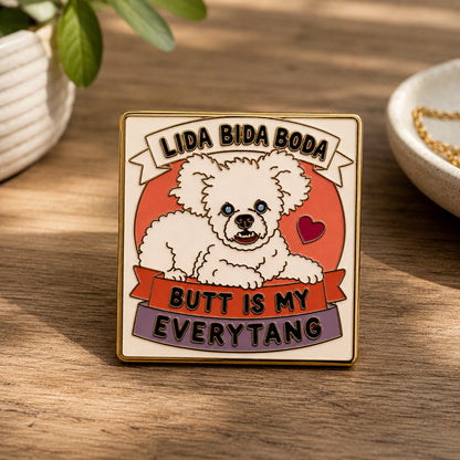LIDA BIDA BODA BUTT IS MY EVERYTANG she may be old and fragile but everybody and every animal every human they're born then they get old and die